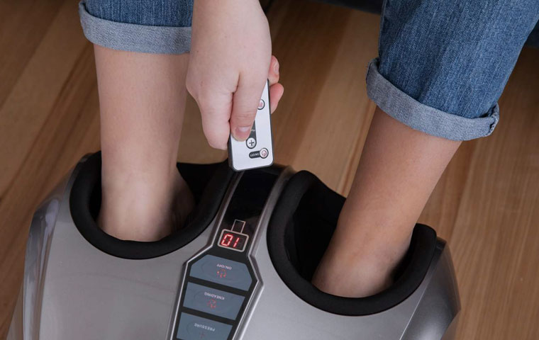 أهمية العناية بالقدمين