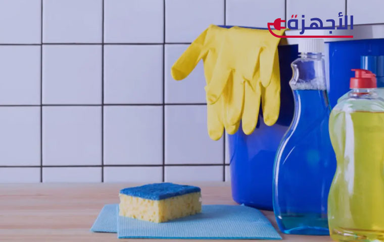 الأدوات والمواد التي ستحتاجها لـ تنظيف مبرد المياه