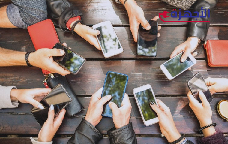ما الذي يجعل الهاتف أفضل موبايل للطلاب؟